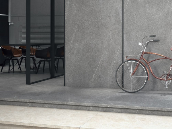 Ступень Kerama Marazzi Роверелла 33х33 угловая клееная беж DL500400R\GCA