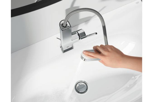Смеситель для раковины Grohe  Plus, выдвижной излив, хром, 23843003