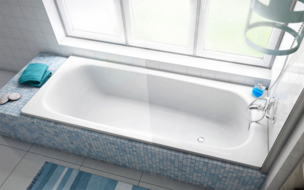 Ванна стальная BLB UNIVERSAL  HG 150*70, без отверстия для ручек