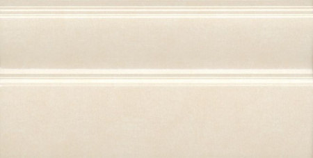 Плинтус Kerama Marazzi Каподимонте беж 30х15 FMA006