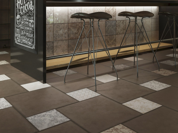 Бордюр Kerama Marazzi 20х2 золото PLA002