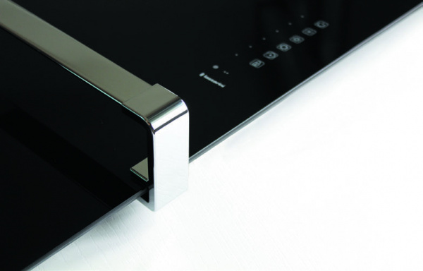 Электрический полотенцесушитель Lazzarini E-Mirrorr 500W черный прямой, 389297